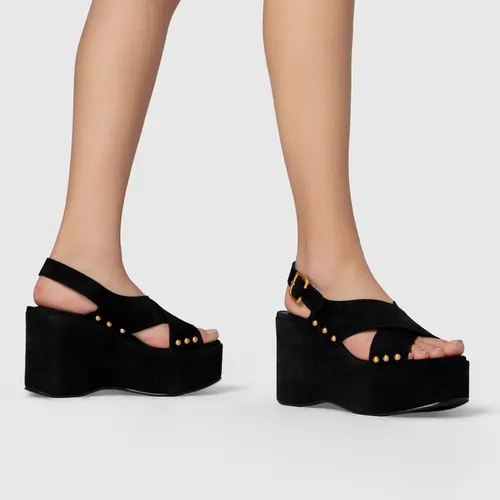 Sandália Tiras Statements Studs Maxi Anabela Couro Suede Preto