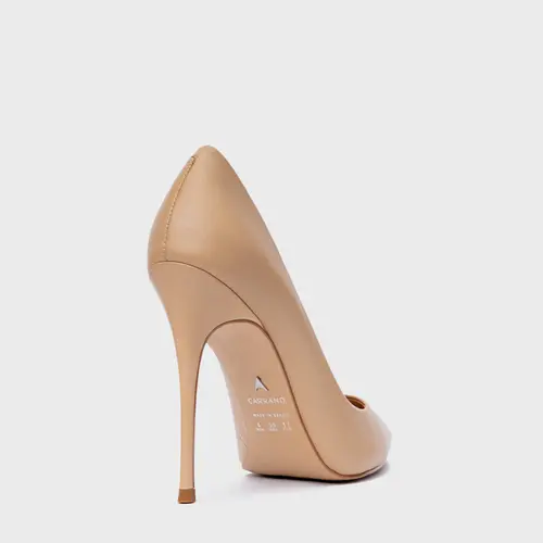 Scarpin Loretta Salto Fino Couro Bege Verano