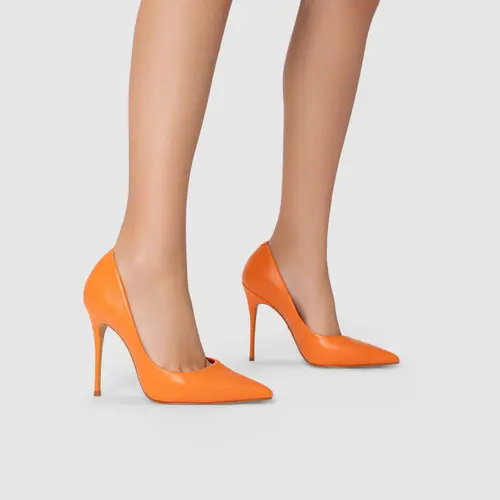 Scarpin Loretta Salto Fino Couro Laranja Caju