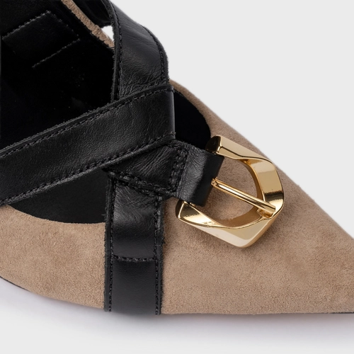 Scarpin Detalhe Fivela Salto Fino Couro Suede Bege Funghi