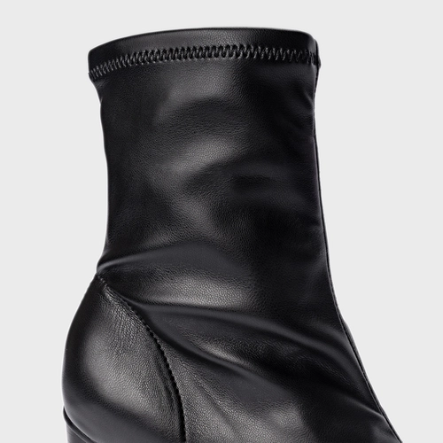 Bota Classic Stretch Salto Bloco Couro Preto