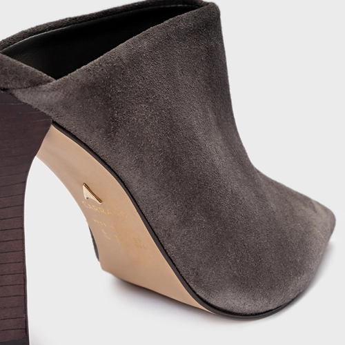 Mule Cover Salto Bloco Slim Couro Suede Cinza Grafite