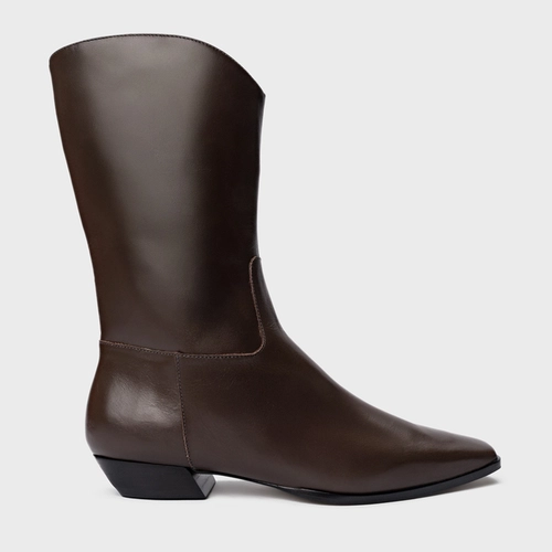 Bota Western Simple Salto Bloco Couro Marrom Dark Brown