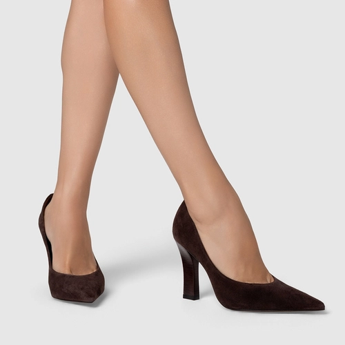 Scarpin Susan Salto Bloco Slim Couro Suede Marrom Ganache