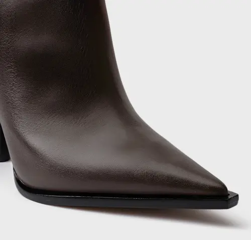Bota Western Cano Alto Salto Bloco Maxi Couro Marrom Dark Brown