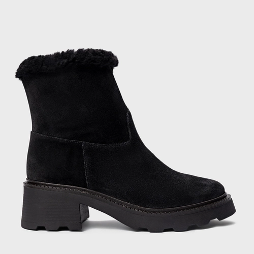 Bota Furry Tratorada Couro Suede Preto