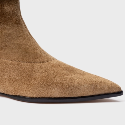 Bota Bico Alongado Cano Alto Couro Suede Bege Almond