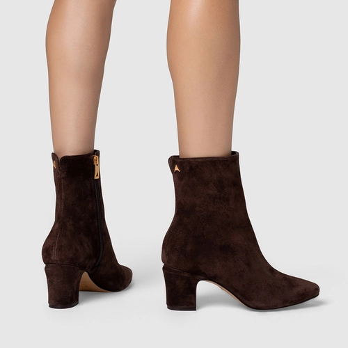 Bota Core Icon Salto Bloco Couro Suede Marrom Ganache