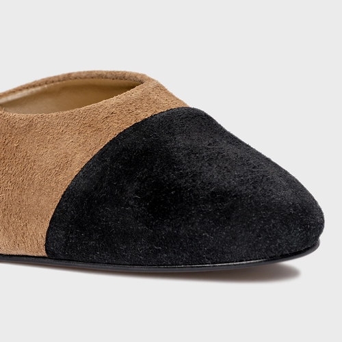 Scarpin Slingback Cap Toe Salto Bloco Couro Suede Bege Almond