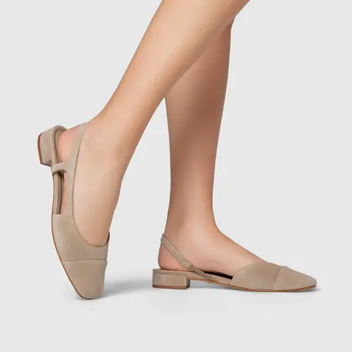 Sapatilha Slingback Cap Toe Couro Suede Bege Funghi