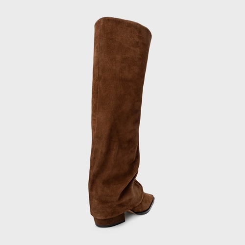 Bota Western Capa Cano Alto Salto Bloco Couro Suede Marrom Brownie