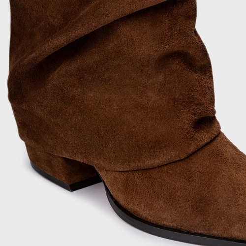 Bota Western Capa Cano Alto Salto Bloco Couro Suede Marrom Brownie