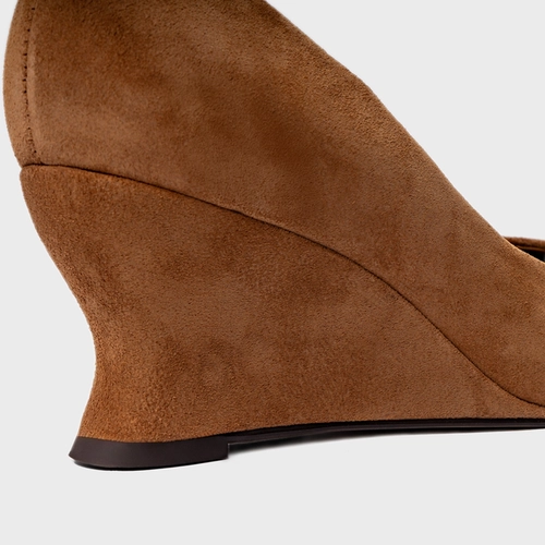Scarpin Francis Anabela Couro Suede Marrom Saddle