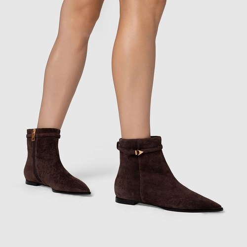 Bota Minimalist Bico Alongado Couro Suede Marrom Ganache