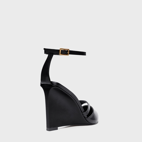 Scarpin Cut Salto Anabela Couro Preto