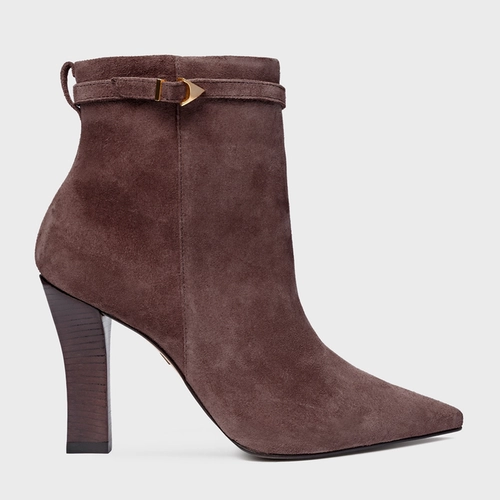 Bota Minimalist Salto Bloco Slim Couro Suede Marrom Ganache