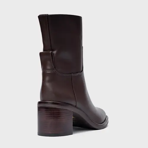 Bota Timeless Salto Bloco Couro Marrom Wardly Brown