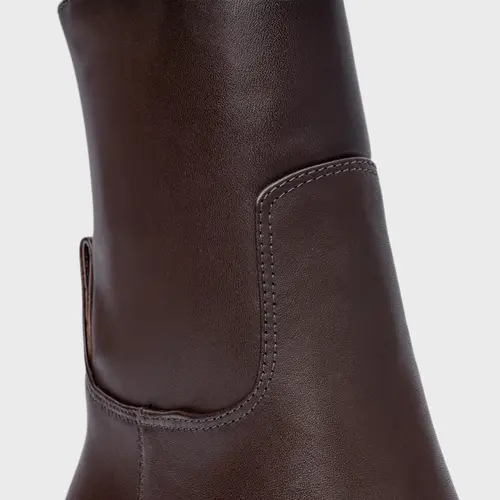 Bota Timeless Salto Bloco Couro Marrom Wardly Brown
