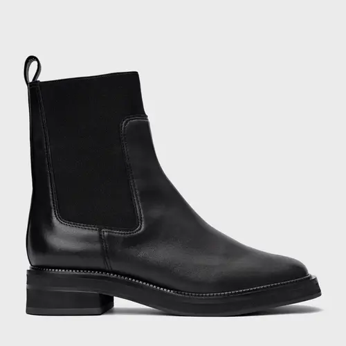 Bota Chelsea Basic Salto Bloco Couro Preto