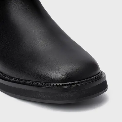 Bota Chelsea Basic Salto Bloco Couro Preto
