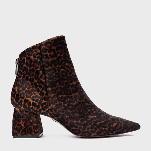 Bota Contour Salto Bloco Pelo Animal Print Brown