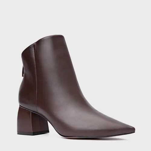 Bota Contour Salto Bloco Couro Marrom Wardly Brown