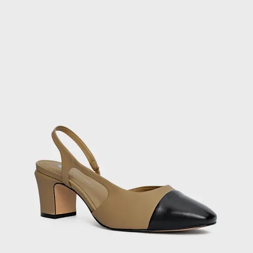 Scarpin Slingback Cap Toe Salto Bloco Couro Bege Almond