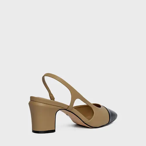 Scarpin Slingback Cap Toe Salto Bloco Couro Bege Almond