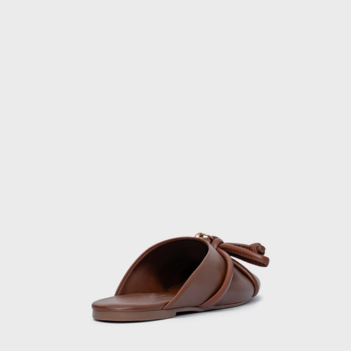Mule Rasteira Puffy Knot Couro Marrom Walnut