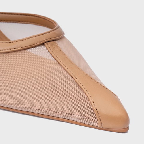 Scarpin Slingback Contraste Salto Fino Tela Marrom Cookie