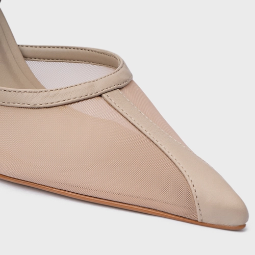 Scarpin Slingback Contraste Salto Fino Tela Bege Oatmeal