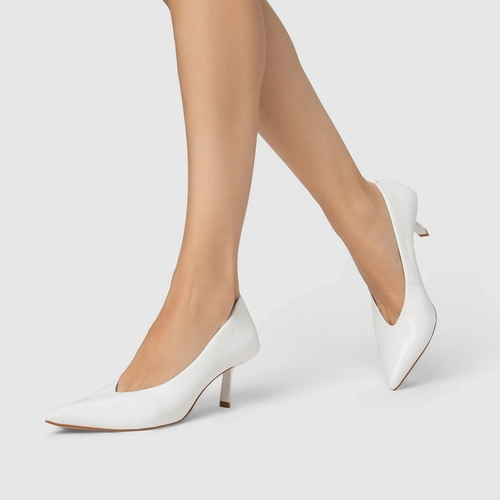 Scarpin Bico Alongado Salto Fino Couro Branco Blanc