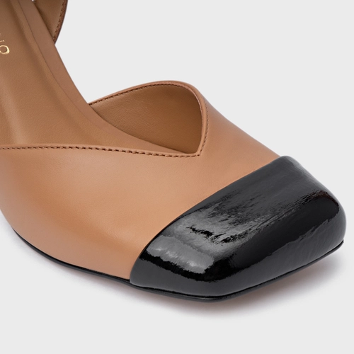 Scarpin Slingback Cap Toe Square Couro Marrom Cookie