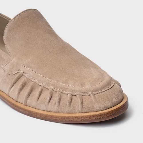 Loafer Drapeado Couro Suede Bege Oatmeal