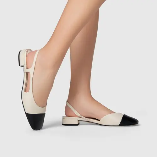 Sapatilha Slingback Cap Toe Couro Off White Vanilla
