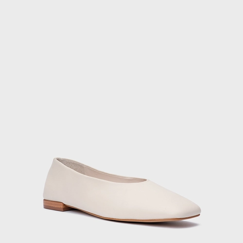 Sapatilha Minimal Bico Quadrado Couro Off White Vanilla
