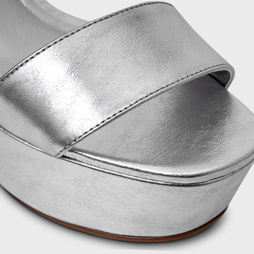 Sandália Plataforma Classic Couro Metalizado Prata