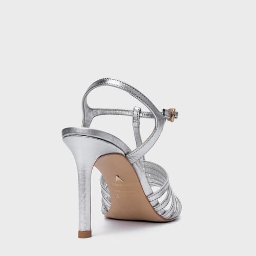 Sandália Strappy Salto Fino Couro Metalizado Prata