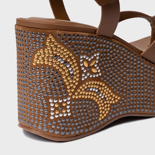 Sandália Mosaic Studs Plataforma Couro Marrom Gingerbread