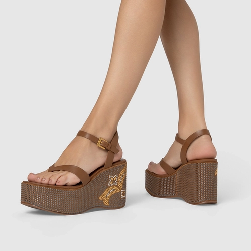 Sandália Mosaic Studs Plataforma Couro Marrom Gingerbread