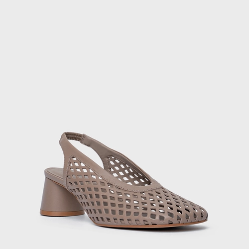 Scarpin Loafer Breeze Salto Oval Couro Bege Beaver