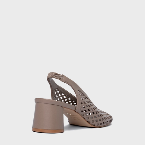 Scarpin Loafer Breeze Salto Oval Couro Bege Beaver