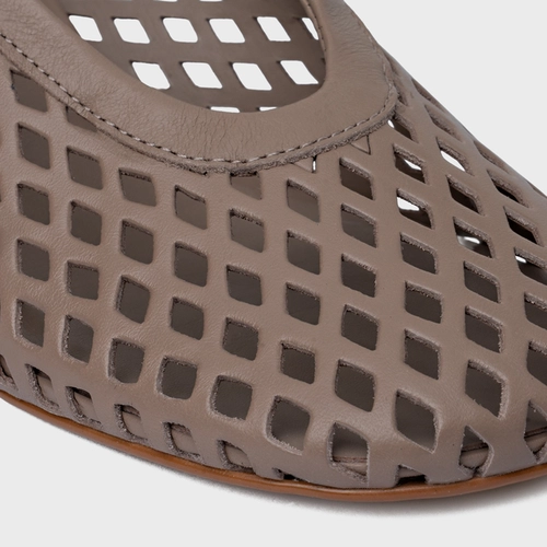 Scarpin Loafer Breeze Salto Oval Couro Bege Beaver