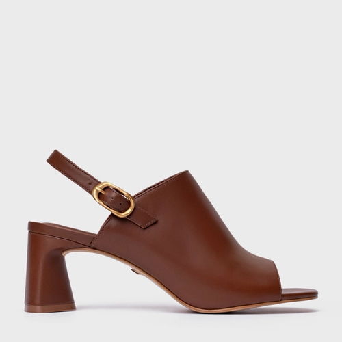 Sandália Close Salto Bloco Couro Marrom Walnut