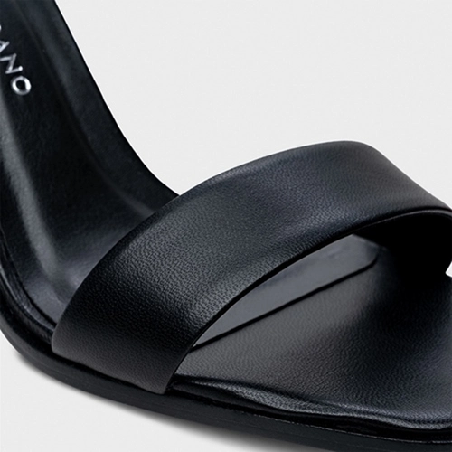 Sandália Classic Salto Bloco Alto Couro Preto