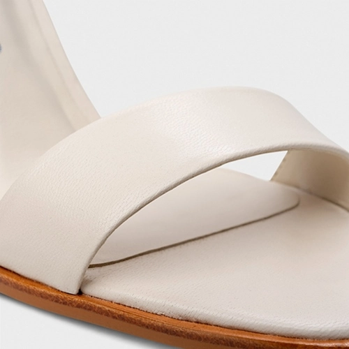 Sandália Classic Salto Bloco Alto Couro Off White Vanilla