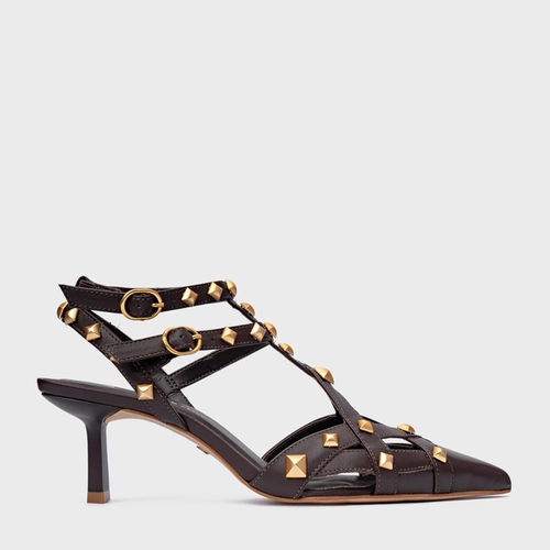Scarpin Slingback Tachas Salto Fino Couro Marrom Ganache