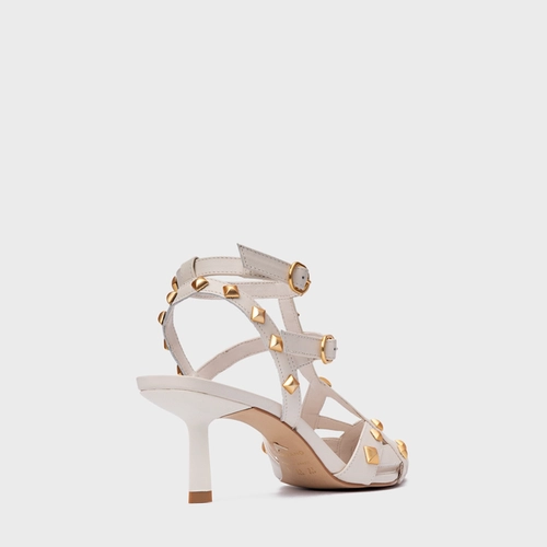 Scarpin Slingback Tachas Salto Fino Couro Off White Vanilla