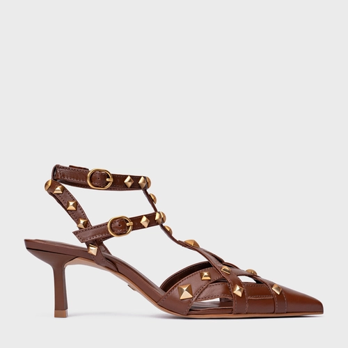 Scarpin Slingback Tachas Salto Fino Couro Marrom Walnut