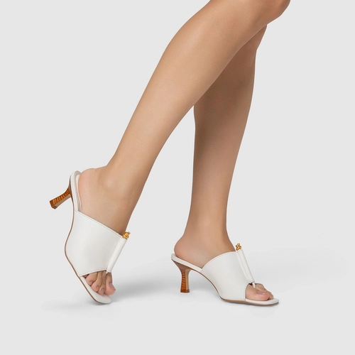 Open Mule Chic Salto Fino Couro Branco Blanc